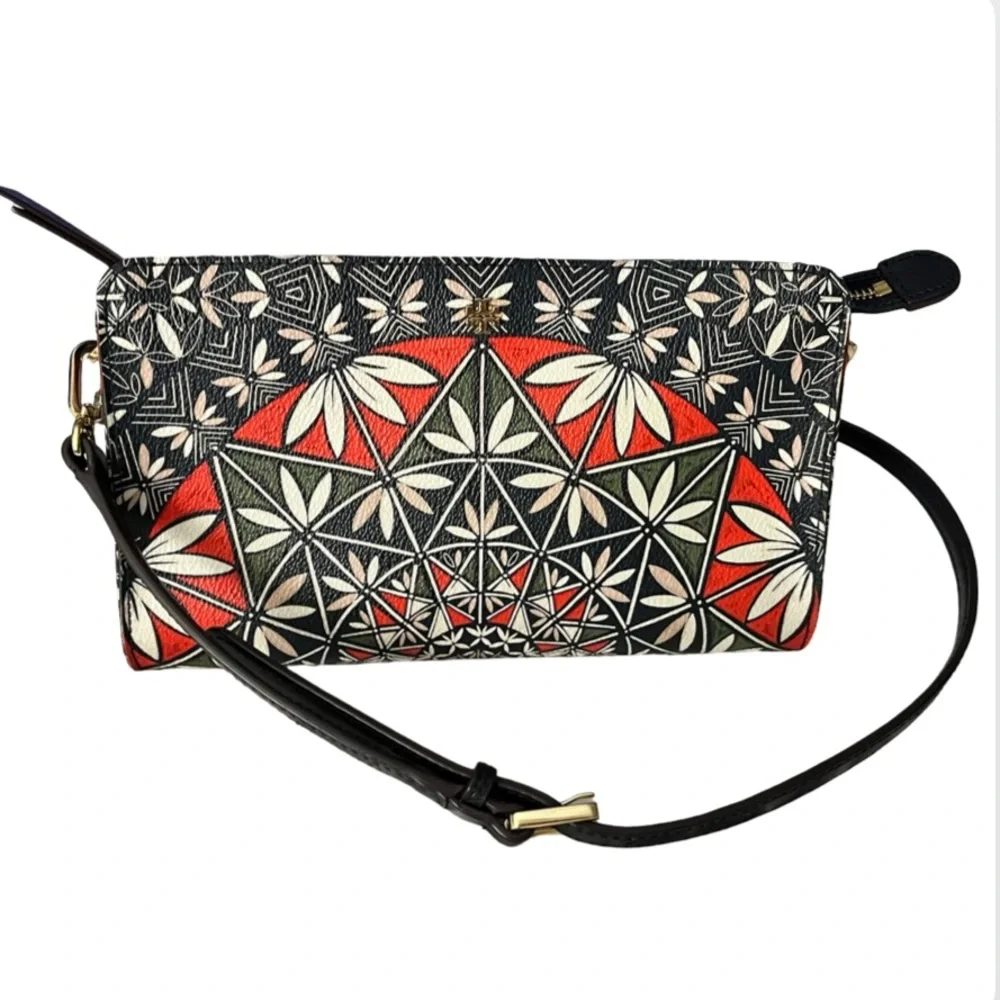 Tory Burch Red and Navy Crossbody Bag with Geometric Design - Picture 2 of 9